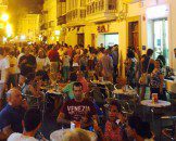 centrodechiclananocheenblancoagos14