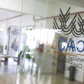 logoucauniversidadcristalera15