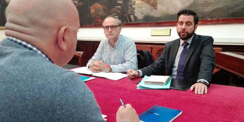 davidnavarroreunidoconfrangonzalezpresupuestosabri16