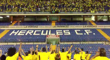 cadizherculesliguillajun16-celebracion-fuera-web