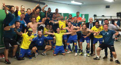 cadizracingdesantanderliguillajun16-celebrandovestuario-web