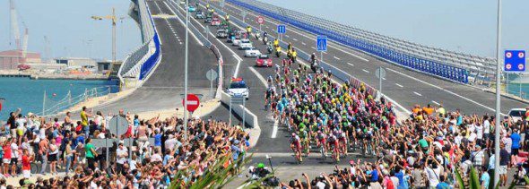 lavuelta15-segundopuente-cadagos15-eu