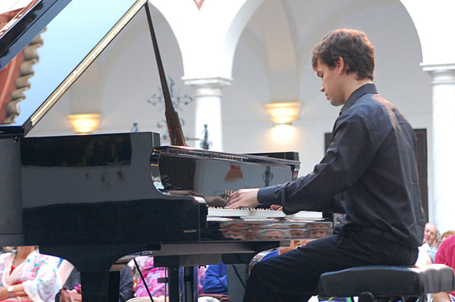 Marc Heredia pianista ciclo Las noches clásicas cad jul14 peq