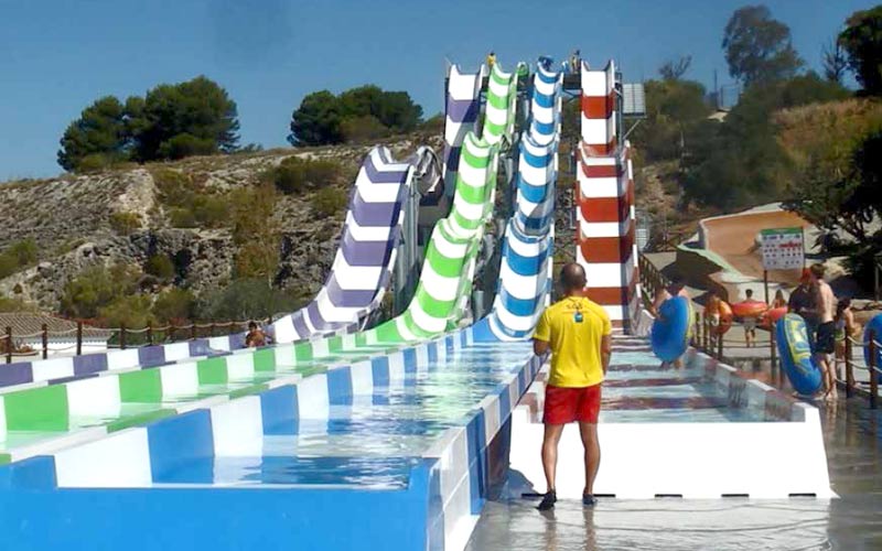 Aqualand Bahía de Cádiz hace “balance positivo” de la temporada estival 2015, en la que ha dado a hasta 156 personas | DIARIO de Cádiz