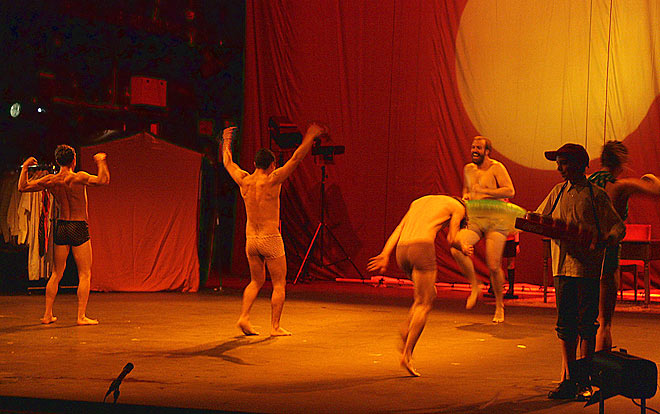 obralaimaginaciondelfuturooct15-4-peq