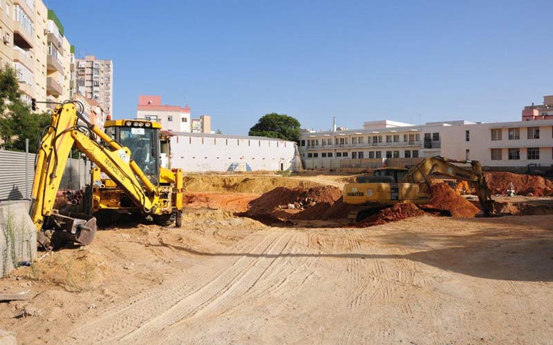 Primeras obras en el solar del pabellón hace una década / FOTO: Eulogio García