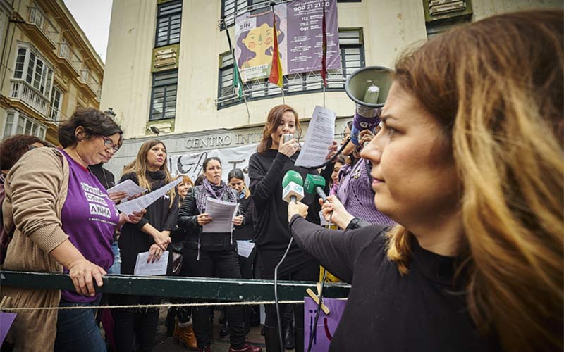 Periodistas sumándose a los actos convocados en el Palillero / FOTO: Ereagafoto