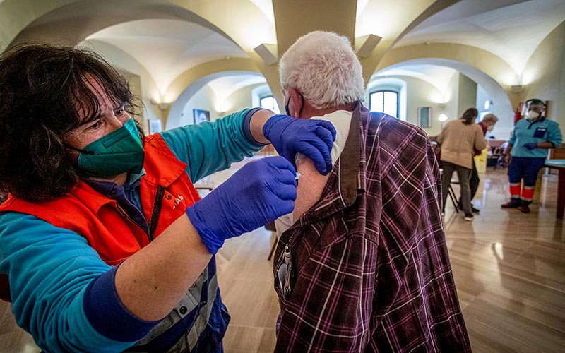 La vacunación masiva vivida meses atrás / FOTO: Eulogio García