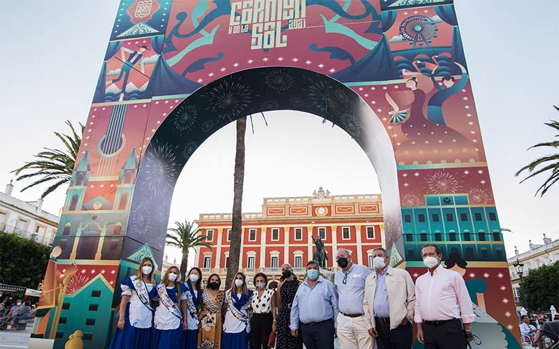 Inaugurando el festejo que emulaba a la feria el pasado verano / FOTO: Ayto. (de archivo)