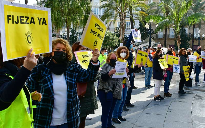 Una de las protestas ante el Ayuntamiento / FOTO: Eulogio García (de archivo)