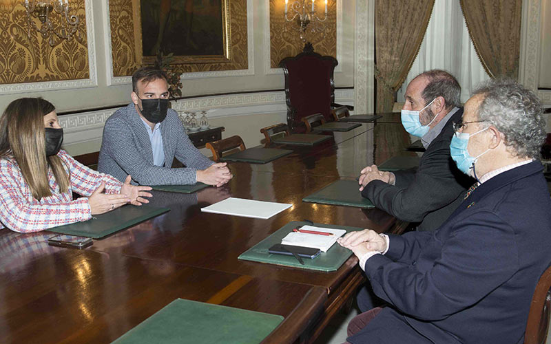 Un momento de la reunión / FOTO: Diputación