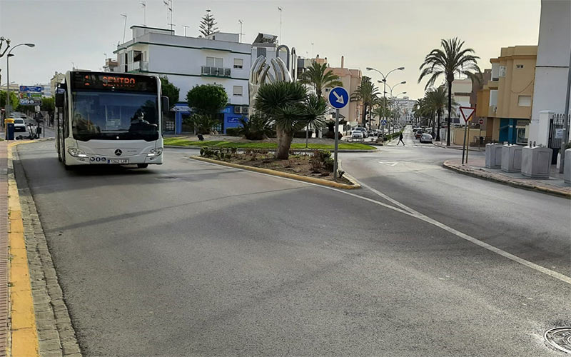 El partido verde tacha de "ineficaz" el actual servicio de autobuses