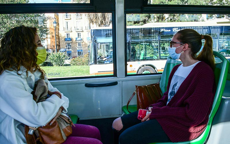 Vuelven a verse cada vez más las mascarillas / FOTO: Eulogio García