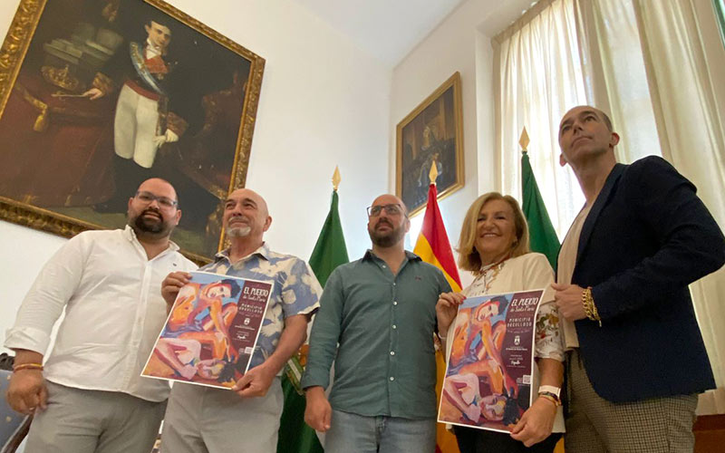 El alcalde y hasta tres concejales para presentar el cartel / FOTO: Ayto.