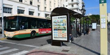 Una de las principales paradas de los urbanos / FOTO: Eulogio García