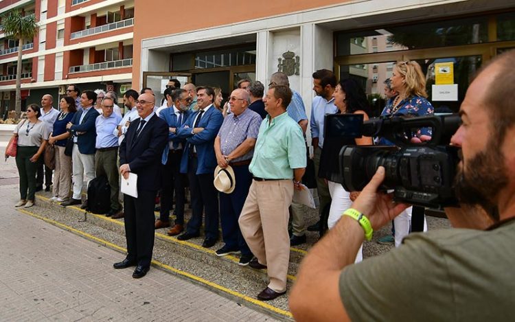 Concentración ante los juzgados de San José / FOTO: Eulogio García