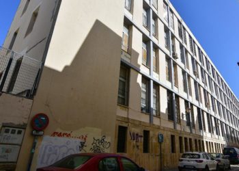 Fachada de la antigua Escuela de Ingeniería / FOTO: Eulogio García