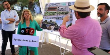 Presentando las obras que potenciarán el entorno / FOTO: Ayto.