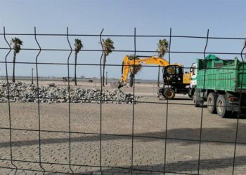 Trabajos previos al montaje de la carpa / FOTO: Ayto.