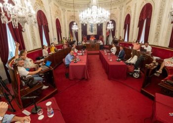 Momento de votación en el pleno / FOTO: Ayto.