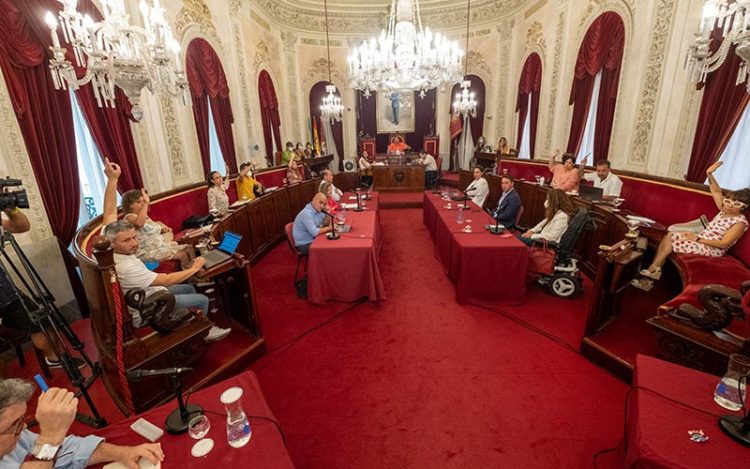 Momento de votación en el pleno / FOTO: Ayto.