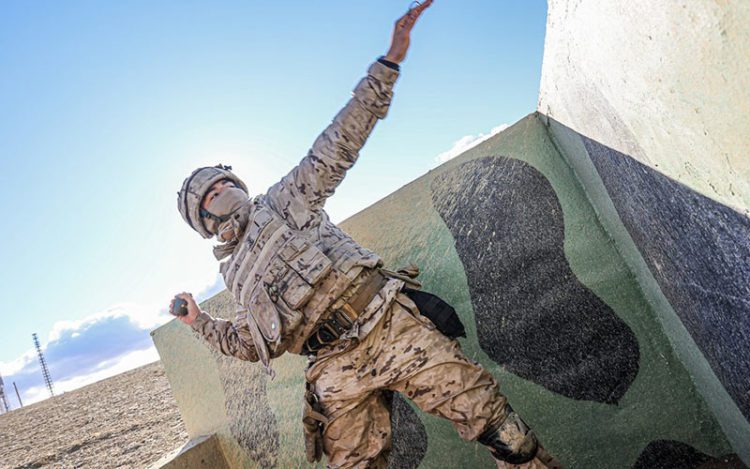 Soldado de maniobras / FOTO: Ministerio de Defensa
