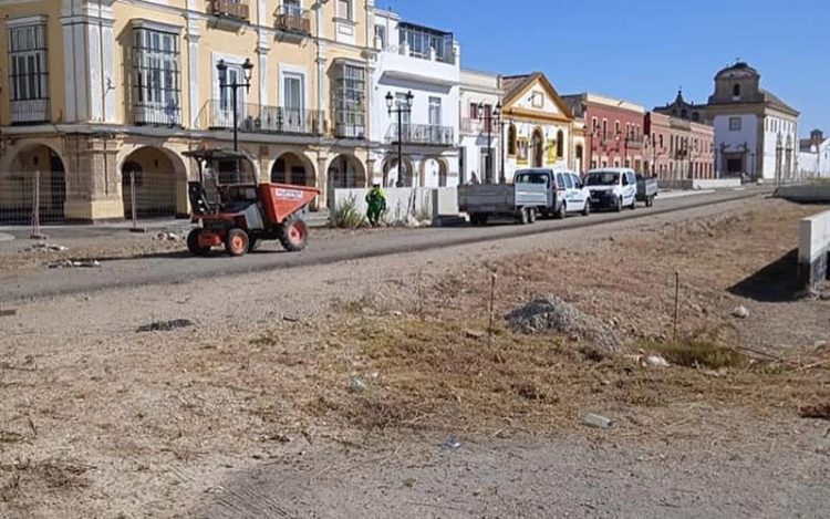 La zona de obras abandonadas se está adecentando estas semanas / FOTO: Ayto.