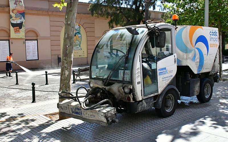 Otro recurso paraliza la entrada de Valoriza como nueva contrata de basuras en Cádiz, a días de firmarse el contrato