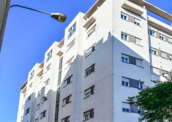 Bloque de viviendas en extramuros / FOTO: Eulogio García