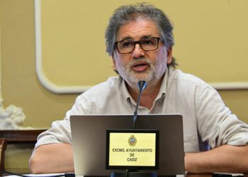 Demetrio Quirós en una pasada rueda de prensa / FOTO: Eulogio García