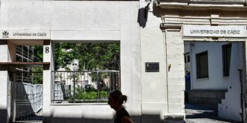 Instalaciones de la UCA en el edificio Hospital Real / FOTO: Eulogio García