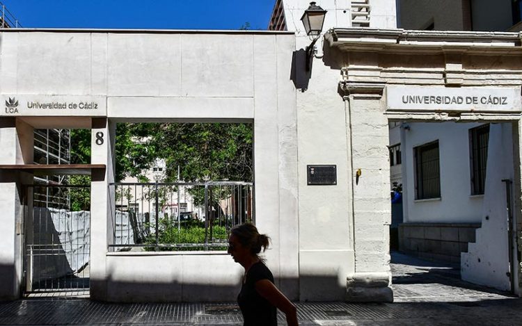 Instalaciones de la UCA en el edificio Hospital Real / FOTO: Eulogio García