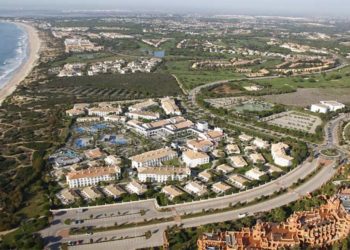 Vista aérea de varios de los hoteles del Novo / FOTO: Ayto.