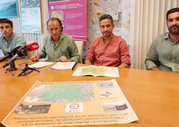 Román, Vera y técnicos han ofrecido detalles del proyecto / FOTO: Ayto.