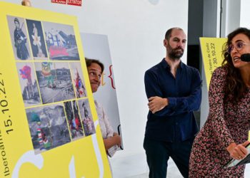 Cazalilla respaldada por los directores del FIT / FOTO: Eulogio García