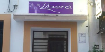 Detalle de la fachada del local / FOTO: cedida