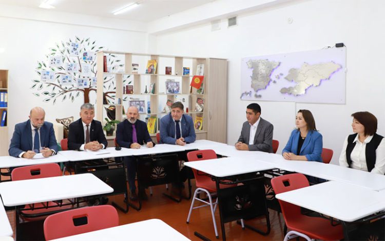 Un momento de la inauguración del centro / FOTO: UCA