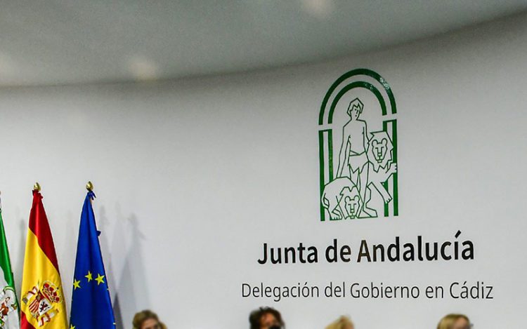 Detalle del salón de actos de la delegación del Gobierno / FOTO: Eulogio García