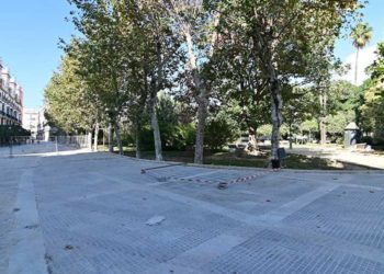 La remozada plaza vista desde una de las esquinas / FOTO: Eulogio García