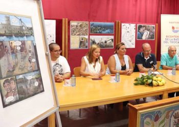 Presentación de la obra con dos de sus autores / FOTO: Ayto.