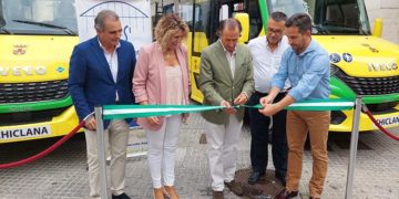 Simbólica inauguración de los autobuses / FOTO: Ayto.