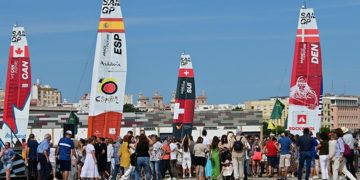 Ambiente en la zona técnica del muelle / FOTO: Eulogio García