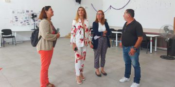Revisando las instalaciones del centro ubicado en la Bazán / FOTO: Ayto.