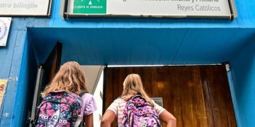 Volviendo a clase tras las vacaciones / FOTO: Eulogio García