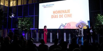 El momento de homenaje en la gala de clausura / FOTO: @CazalillaLola