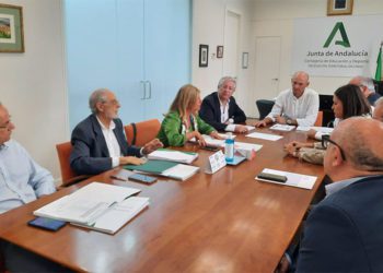 Un momento del encuentro en la delegación territorial / FOTO: Junta