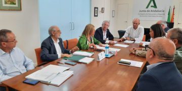 Un momento del encuentro en la delegación territorial / FOTO: Junta