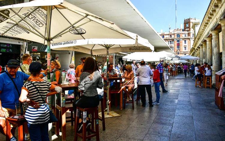 Una mañana en el exitoso rincón gastronómico / FOTO: Eulogio García