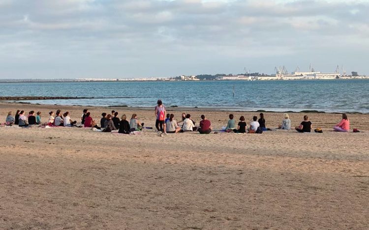 Una de las actividades estivales en la playa / FOTO: Ayto.