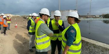Un momento de la visita a los trabajos en marcha / FOTO: Junta